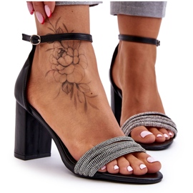 Sandalias Elegantes Con Tacones Altos De Zirconia Cúbica Negro Laurene