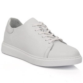 Deportivo hombre piel blanco T.Sokolski W22-472
