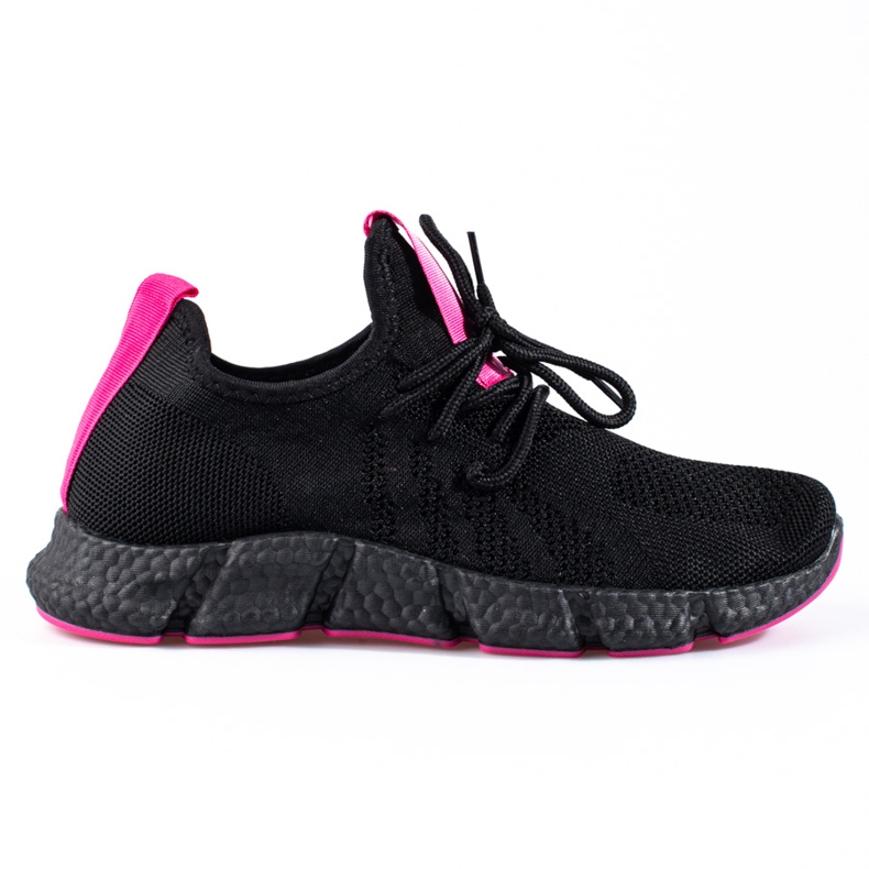 Zapatos deportivos negros Shelovet con inserto rosa.