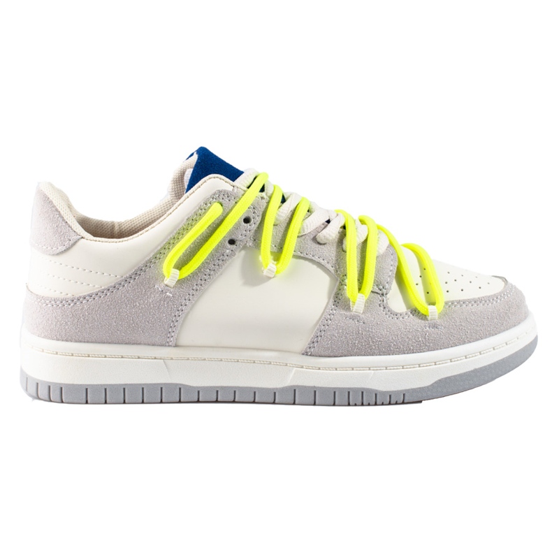 Deportivas Shelovet con cordones amarillos blanco