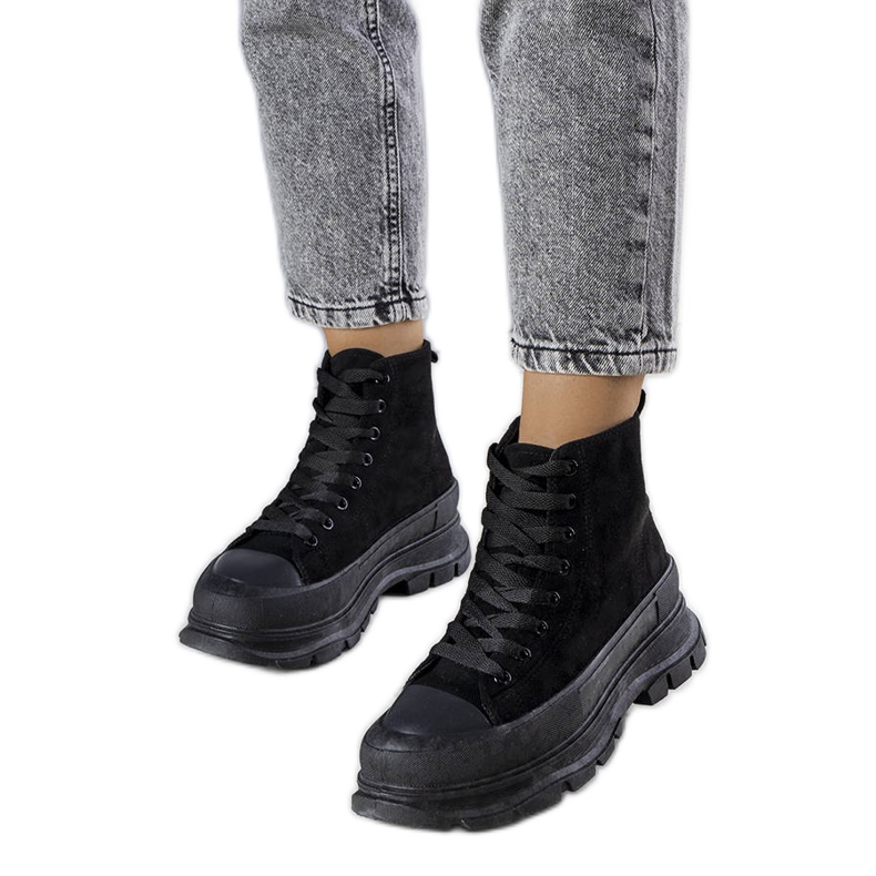 BM Zapatillas negras con plataforma de Gertrude. negro