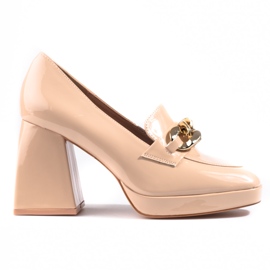 Zapatos de tacón beige de Vinceza