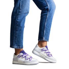 Deportivas Aucoin grises con cordones morados blanco
