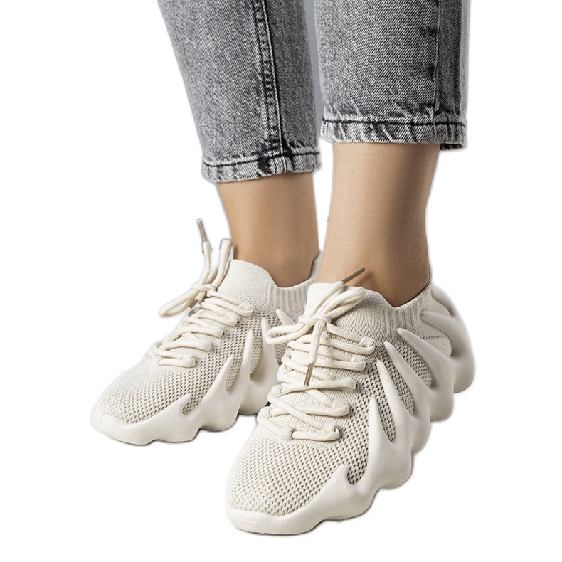 Zapatillas airy beige de Muriel