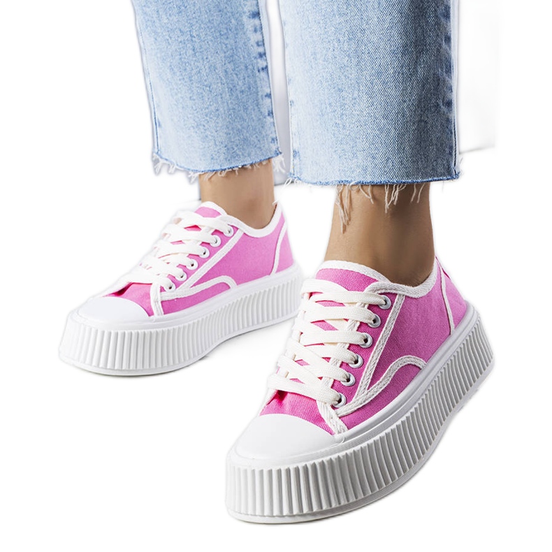 Zapatillas rosas con plataforma de Dolores rosado