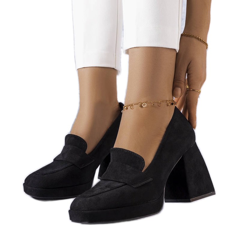 Vinceza Tacones negros de Vincez