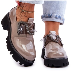 S.Barski Zapatos Lacados Con Adornos Gris Keily