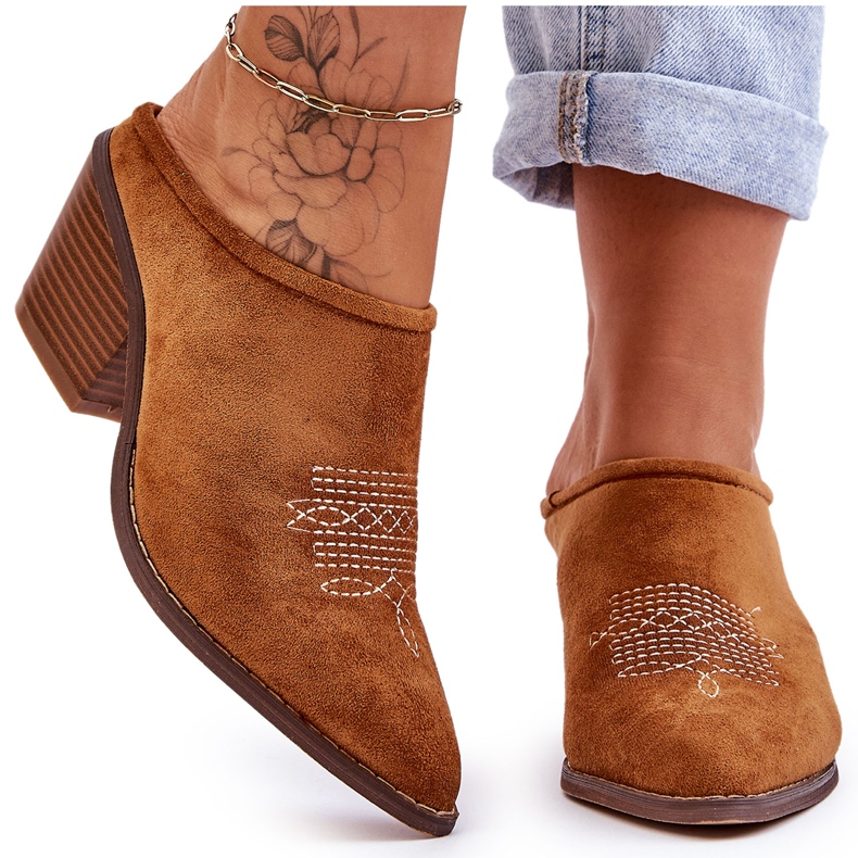 BM Pantuflas Vaqueras Mujer Romina Ante Camel marrón