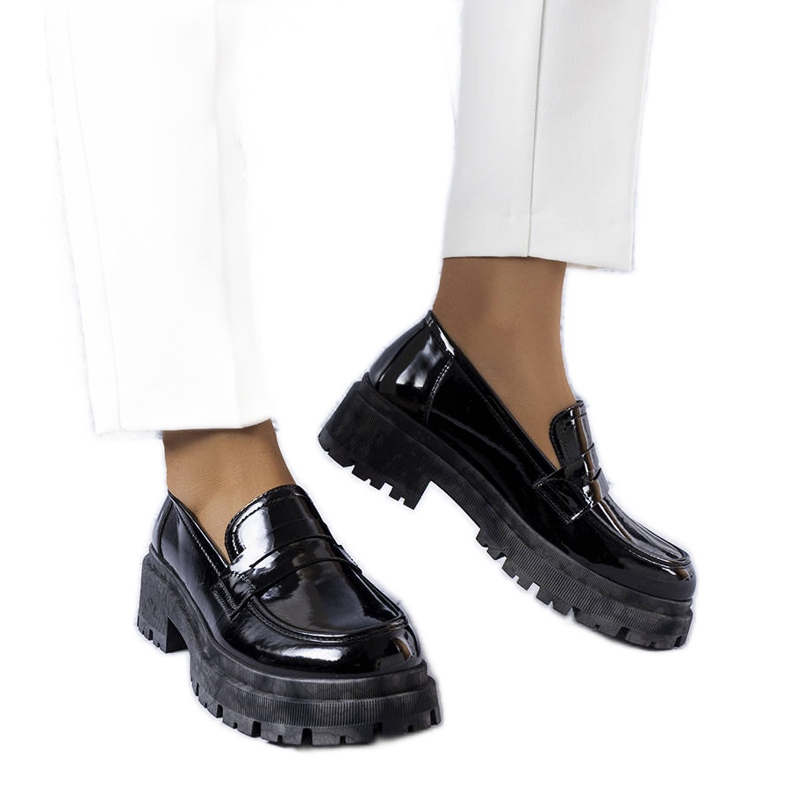 Seastar Zapatos de salón lacados en negro de Phaneuf