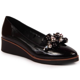Zapatos cuña de mujer con abalorios negros Potocki