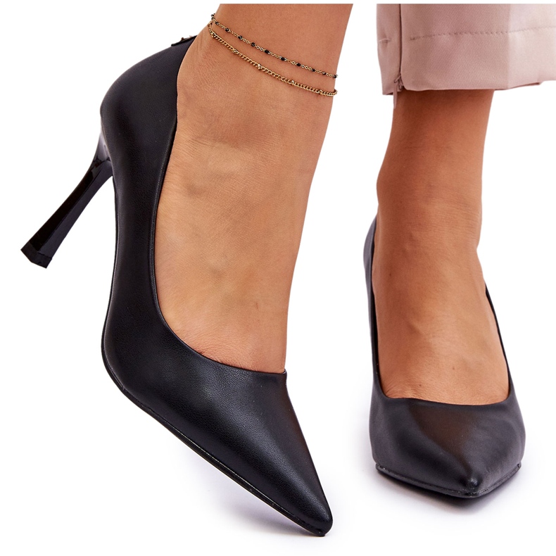 Vinceza Tacones Altos Clasicos De Cuero Kelsey Negro