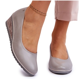Vinceza Zapatos de salón clásicos con cuña Graysen en gris Vinceza Zapatos de salón clásicos con cuña Graysen en gris