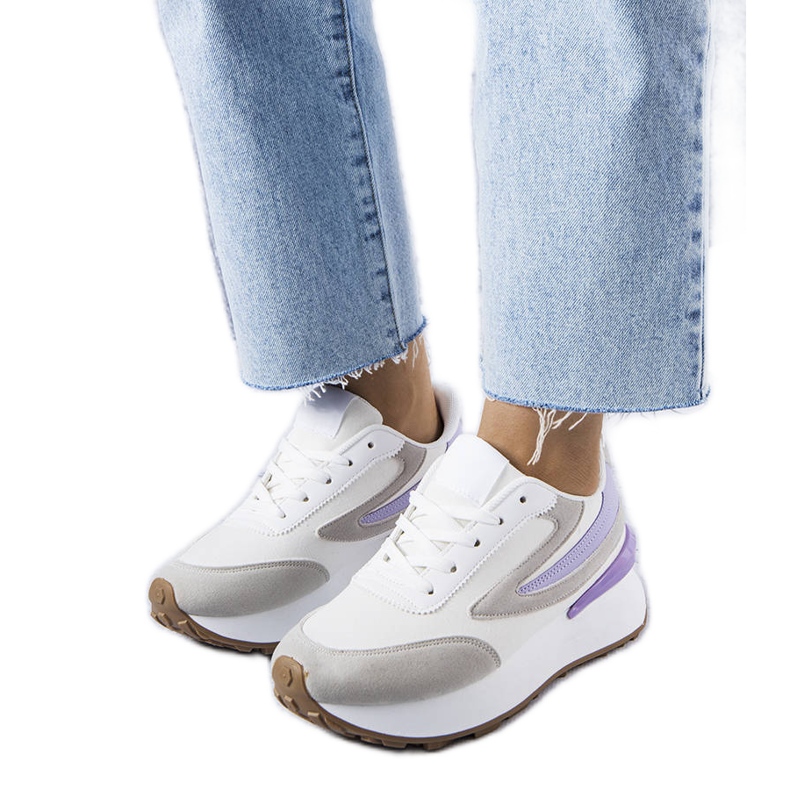 Zapatillas blancas con una suela más gruesa de Moore blanco Zapatillas blancas con una suela más gruesa de Moore blanco