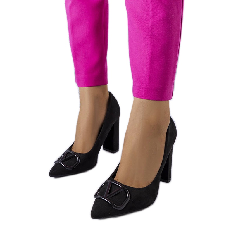 Elegantes zapatos negros de Vinceza