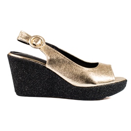 Sandalias de mujer ligeras Shelovet doradas con cuña dorado