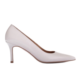 Marco Shoes Elegantes stilettos elaborados en suave piel blanco