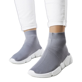 Zapatillas altas grises de William Zapatillas altas grises de William