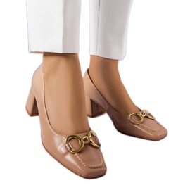 BM Zapatos de tacón beige con punta cuadrada de Neufville.