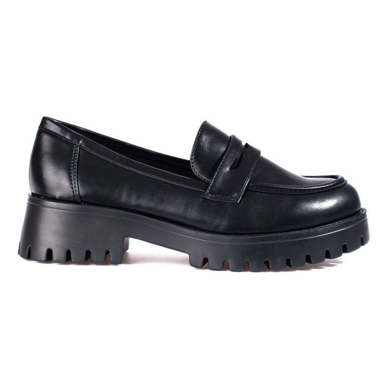 Elegantes mocasines negros en la plataforma Shelovet