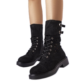 Botas negras caladas Legault negro