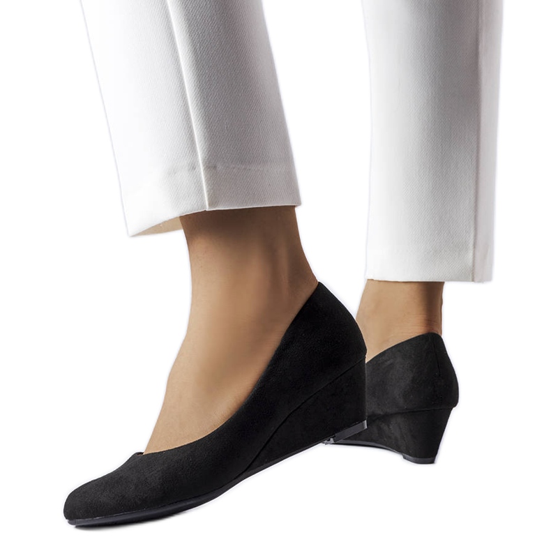 Bailarinas negras con cuña baja de Pensee negro Bailarinas negras con cuña baja de Pensee negro