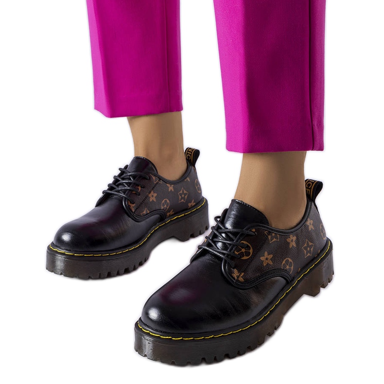 Botas Eugenia negras con inserciones marrones negro