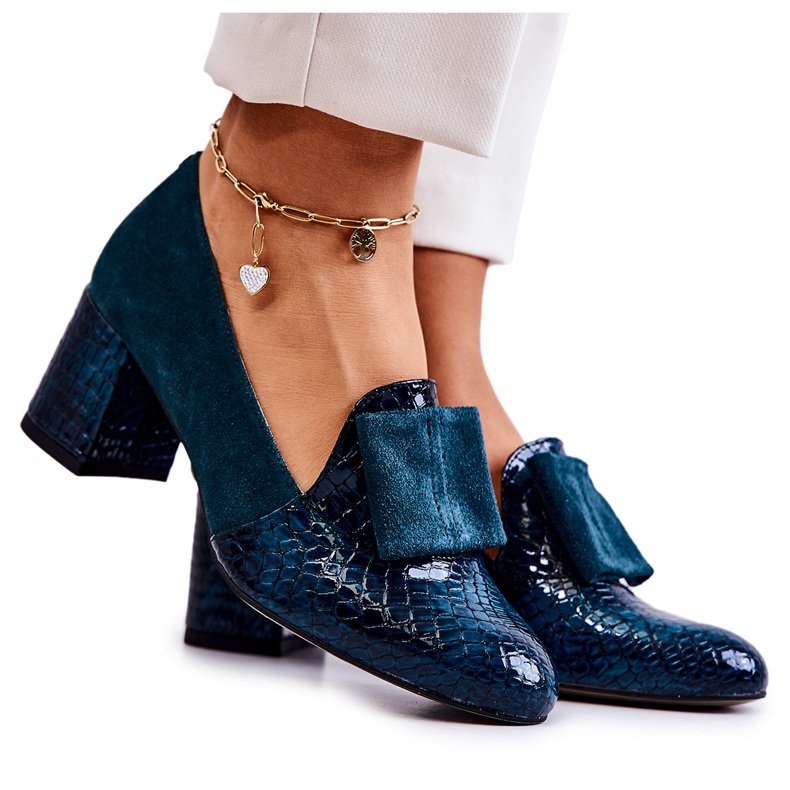 PA2 Zapatos de salón Diana de piel de serpiente en ante verde