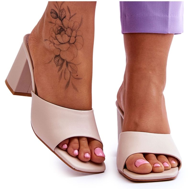 Pantuflas Clásicas Mujer Loara Piel Beige