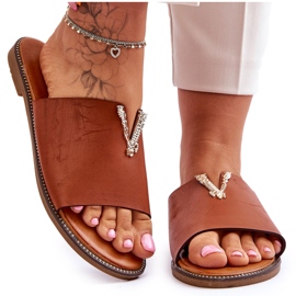 FJ1 Pantuflas clásicas con adornos Bertha color camel para mujer marrón