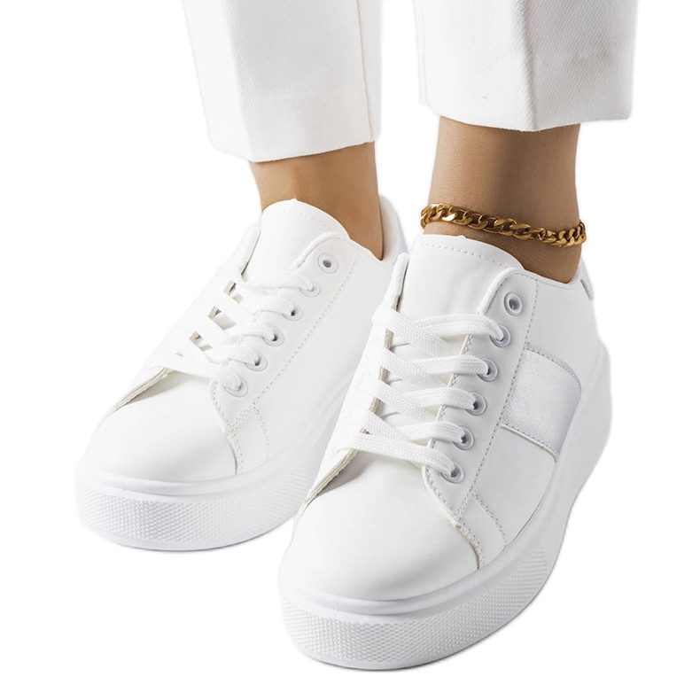 Deportivas blancas con franja plateada de Aurélie blanco Deportivas blancas con franja plateada de Aurélie blanco