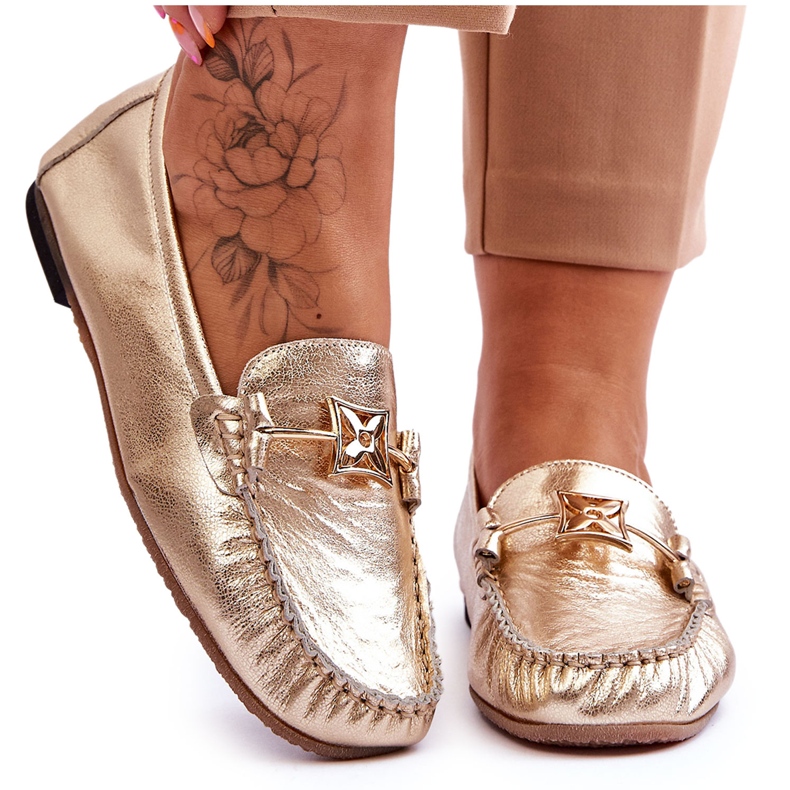 Mocasín Clásico Piel Con Adorno Laura Messi 2459 Oro dorado