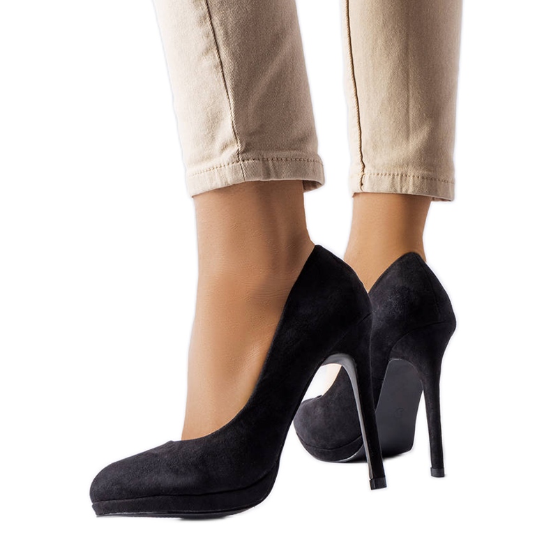 Tacones altos negros de gamuza ecológica Bazinet