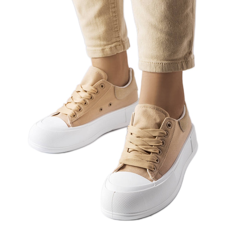 Zapatillas beige con plataforma de Josseaume