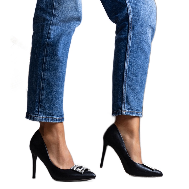 Tacones Tyson negros brillantes