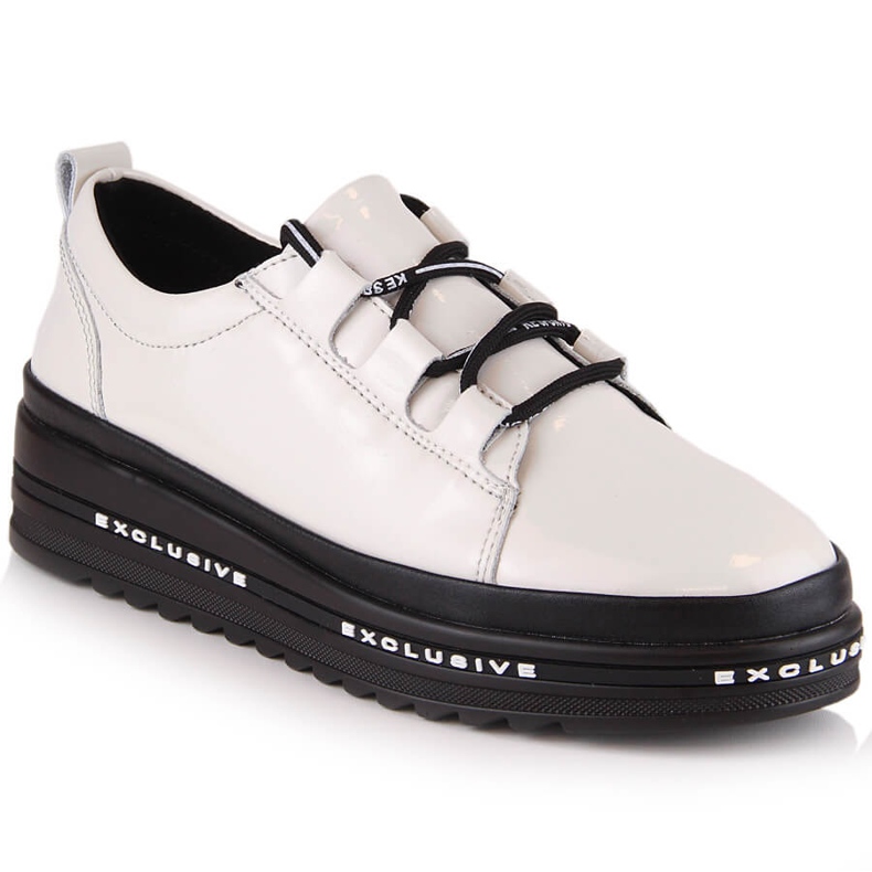 Zapatos cómodos piel lacada plataforma beige S.Barski LR29592