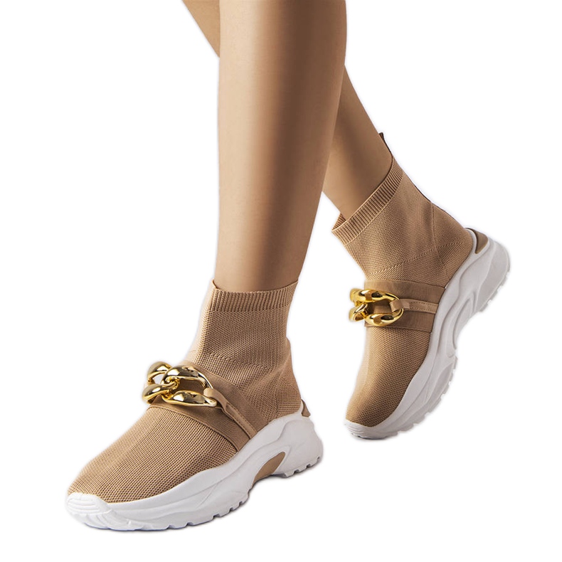 Zapatillas Baptiste marrones con cadena marrón