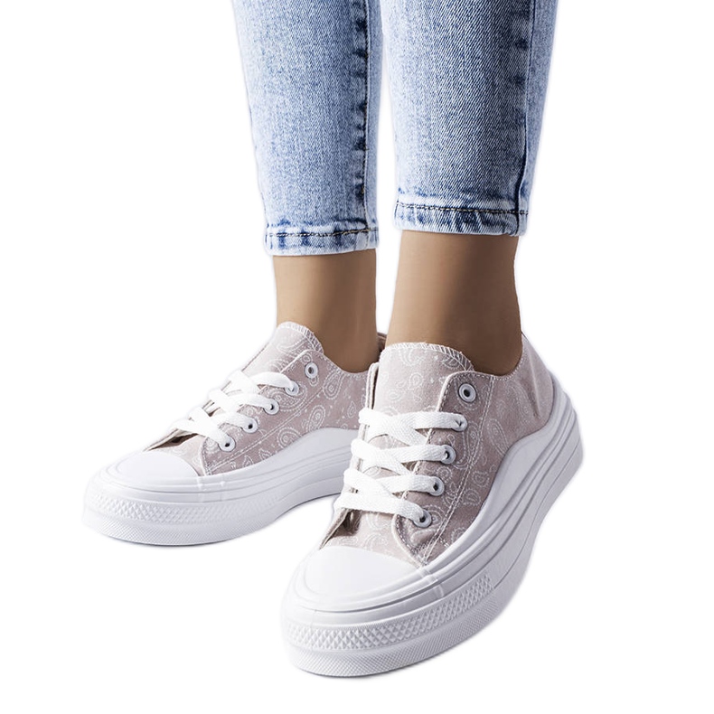 Zapatillas grises con plataforma de Bélair