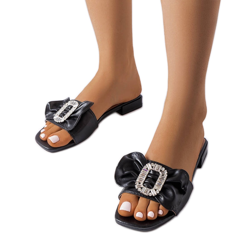 Chanclas elegantes negras con pedrería de Fifi negro