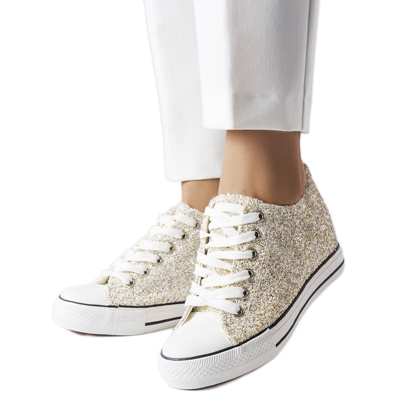 Deportivas doradas con cuña baja de Garceau dorado