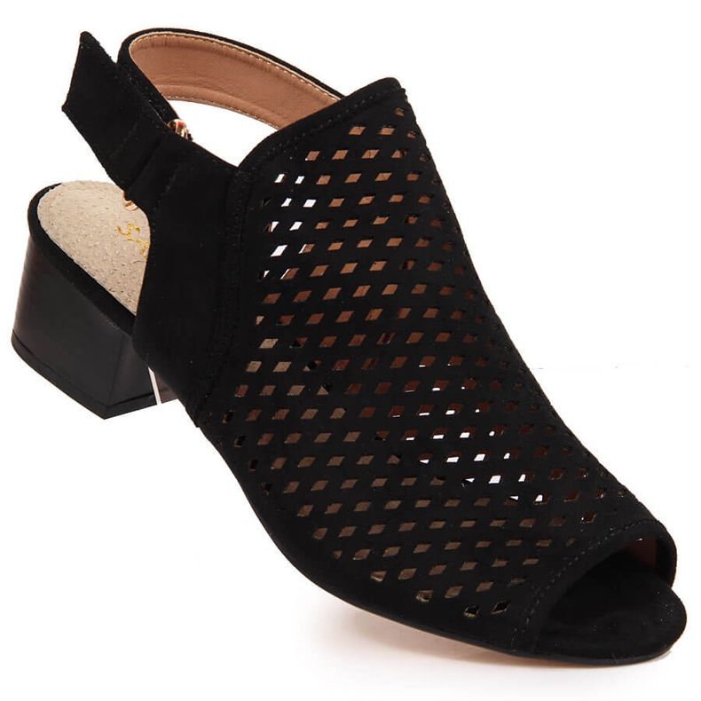 Sandalias mujer caladas negras Sabatina DM19-27 negro