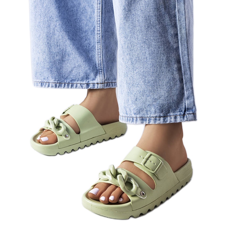 Chanclas de goma verde Chanclas de goma verde