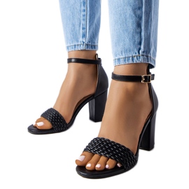 Sandalias bloque trenzadas negras de Oliveirinhas negro