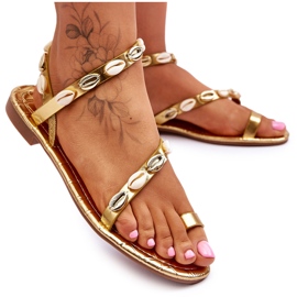 Sandalias De Mujer Con Conchas Decorativas Dorado Verdem Sandalias De Mujer Con Conchas Decorativas Dorado Verdem