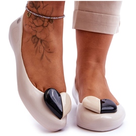 ZAXY Mujer Bailarinas Con Corazón LL285030 Beige Claro