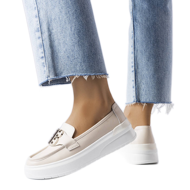 Venezia Mocasines beige con suela gruesa de Vinceza Venezia Mocasines beige con suela gruesa de Vinceza