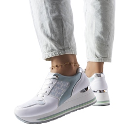 Zapatillas verdes con cuña de Pouliotte