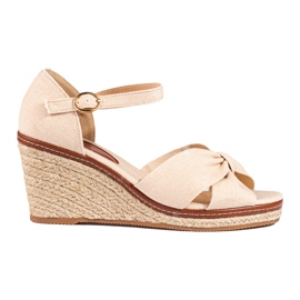 Alpargatas con cuña beige de Shelovet