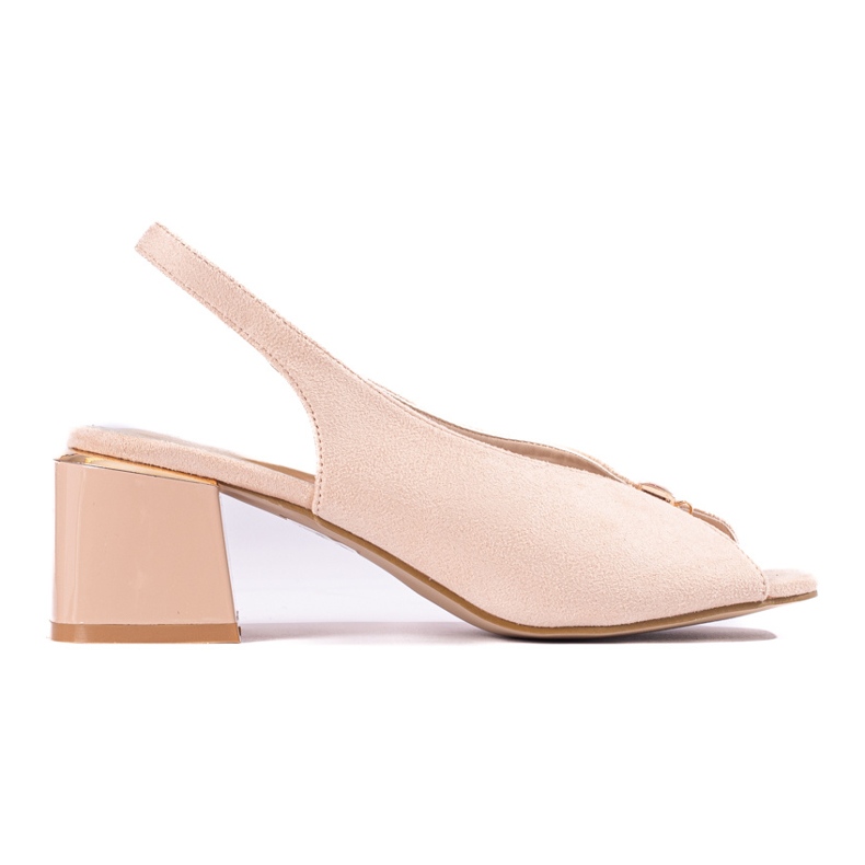 Sandalias de gamuza de mujer elegante beige en el post Shelovet