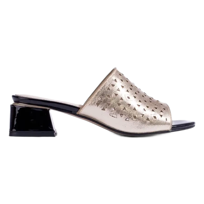 Babuchas de mujer doradas caladas y tacón bajo Shelvt dorado