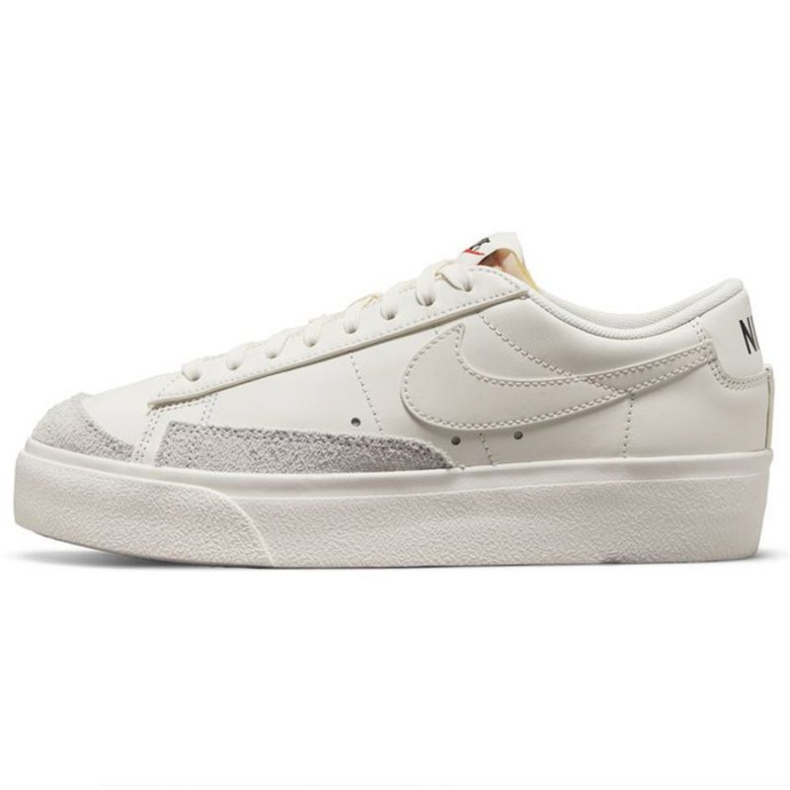 Zapatillas Nike Blazer Low Platform M DJ0292-105 blanco